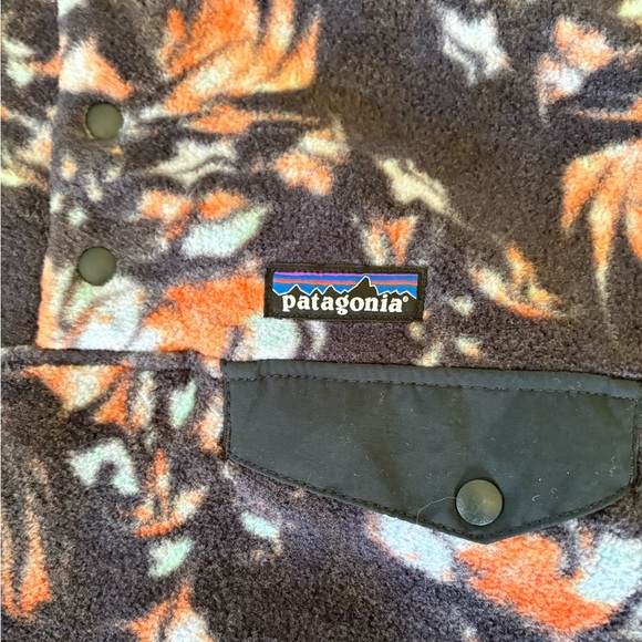 NWT Patagonia Lightweight Synchilla Snap Pullover Medium Swirl Floral Pitch Blue - Picture 5 of 8